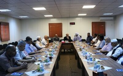 اجتماع تقابلي بين وفد من مدينة غات و أعضاء عن المجلس البلدي ومجلس أعيان وحكماء مصراتة